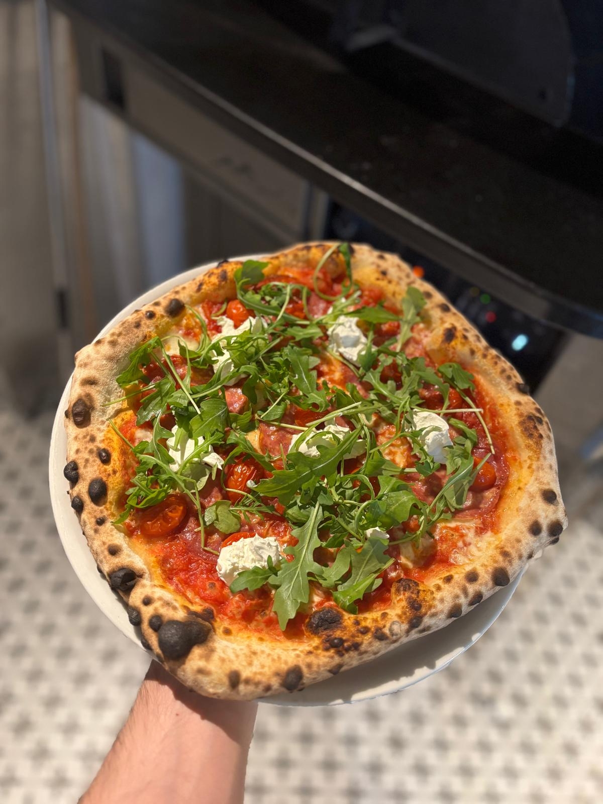 Pizza Zamość 3 RICOTTA E SALAME 40 PLN
